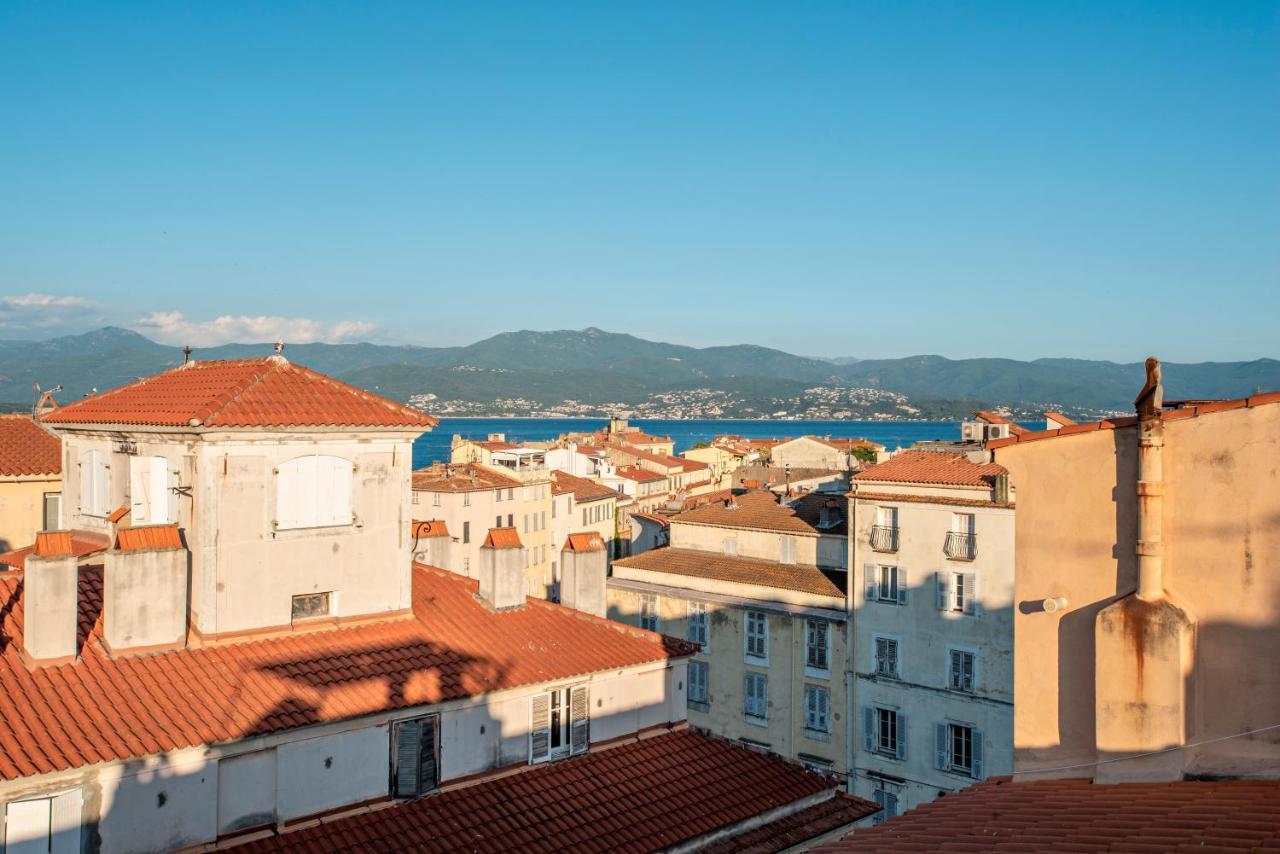 Toit Terrasse Centre Historique Apartment Аячо Екстериор снимка